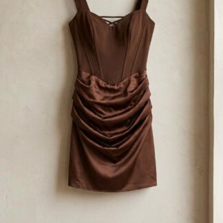 Robe courte satinée marron laçage corset taille M